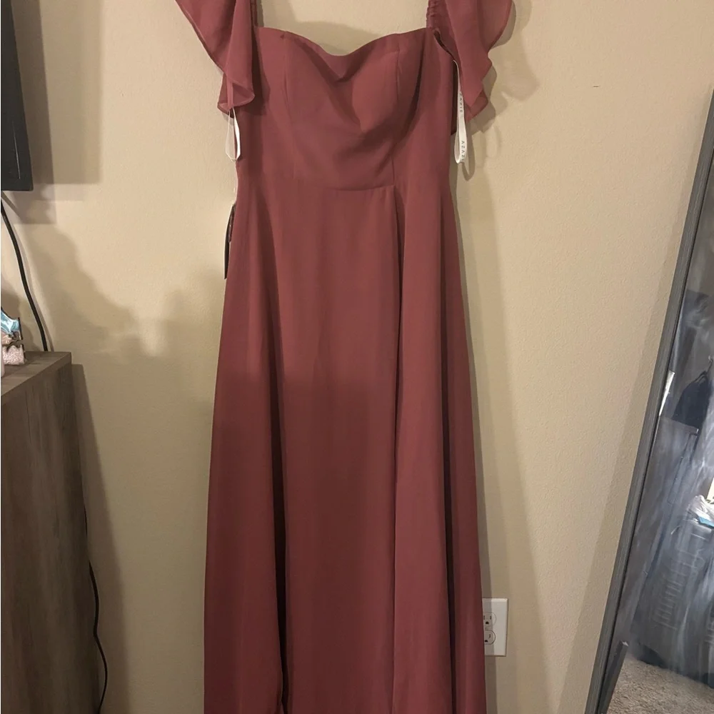 AZAZIE SUE
Desert Rose A-Line Off the Shoulder Chiffon Convertible Dress - Picture 4 of 13